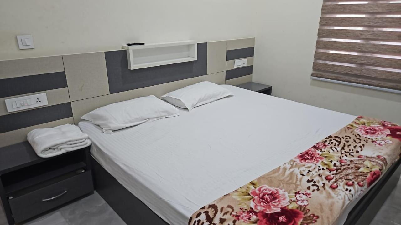 Beautiful Village House With All Facilities. Alappuzha Екстер'єр фото